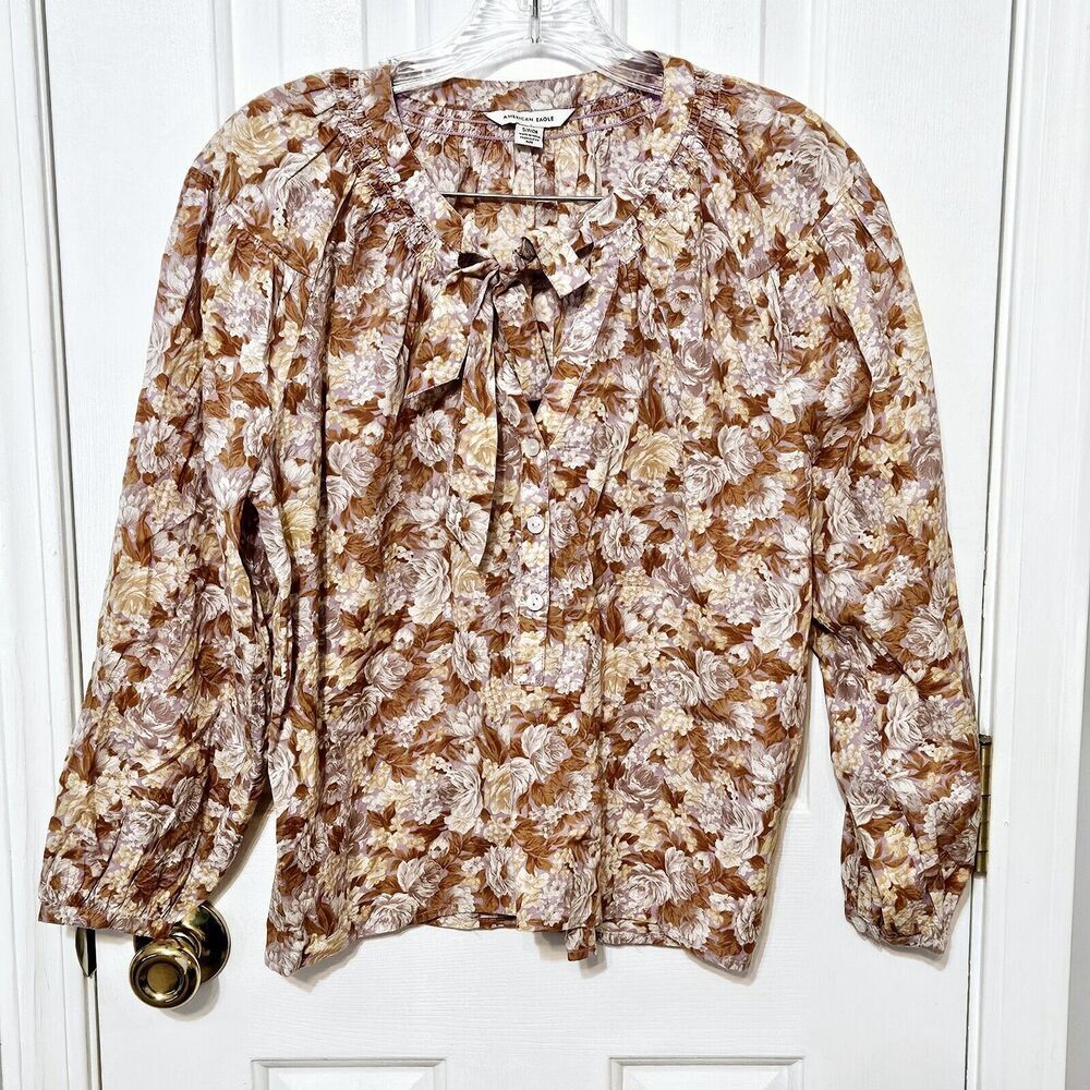 American Eagle Floral V-Neck Babydoll Blouse Tan, Brown, Purple, White Sz SMALL